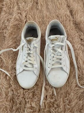 PUMA WHITE PLATFORM SNEAKERS SZ 9